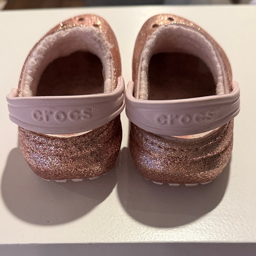 CROCS Glittery Lined Pink Kids c9 - Picture 2 of 6